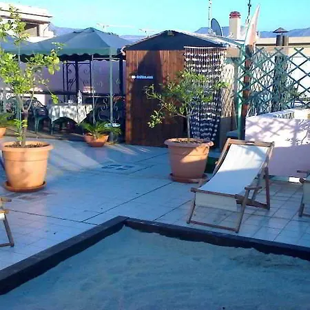 Bed & Breakfast Delfina 4*