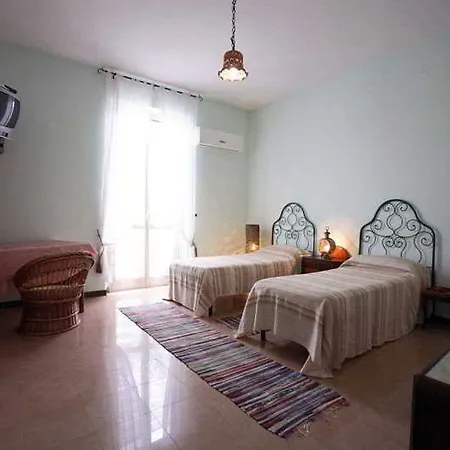 Delfina Reggio Calabria